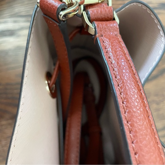 Kate Spade New York Eva Bucket Crossbody Cognac - Picture 5 of 7